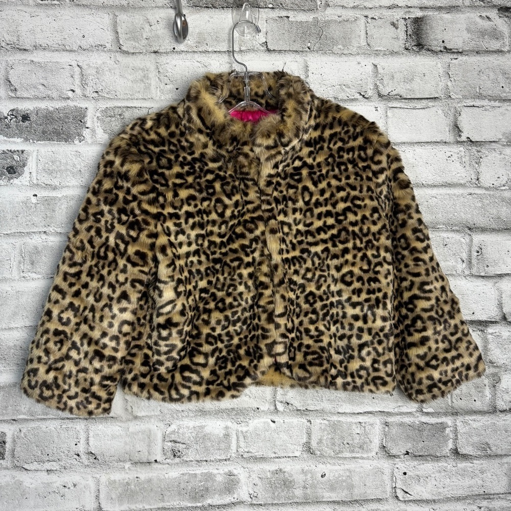Forever 21 Cheetah Faux Fur Cropped Teddy Coat